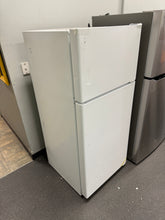 GE 16.6 cu. ft. Top Freezer Refrigerator in White! (NEW - SCRATCH/DENT)