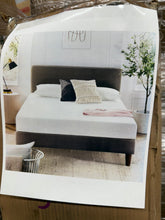 8" Medium Memory Foam Mattress, Full Size! (NEW IN BOX)