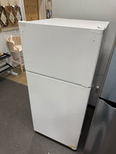 GE 16.6 cu. ft. Top Freezer Refrigerator in White! (NEW - SCRATCH/DENT)