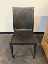 LeisureMod Mace Modern Plastic Dining Side Chair for Indoor and Outdoor, Set of 4! (BRAND NEW)