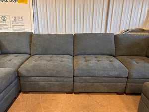 Thomasville Tisdale Fabric Sectional with Storage Ottoman!! BRAND NEW OUT OF BOX!!