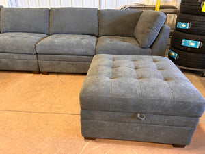 Thomasville Tisdale Fabric Sectional with Storage Ottoman!! BRAND NEW OUT OF BOX!!