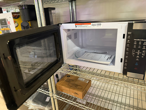 Hamilton Beach 1.1 cu ft CounterTop Microwave Oven, 1000 Watts, Stainless Steel!! BRAND NEW - DENTED!