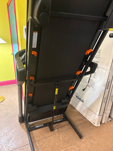 NordicTrack Elite 1400 Treadmill with 1-Year iFit Coach Membership! (NEW & ASSEMBLED!)