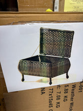 Brown Wicker Outdoor Patio Storage Coffee Table! (NEW IN BOX)