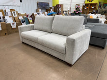 Thomasville Maya Queen Size Sleeper Sofa! (NEW - MINOR SHIPPING DEFECT)