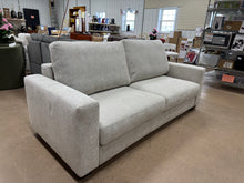 Thomasville Maya Queen Size Sleeper Sofa! (NEW - MINOR SHIPPING DEFECT)
