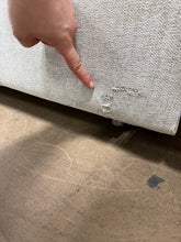 Thomasville Maya Queen Size Sleeper Sofa! (NEW - MINOR SHIPPING DEFECT)