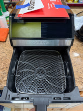 Gourmia 8-Quart Digital Air Fryer with Window & Light! (NEW) - (WE DO NOT SHIP)