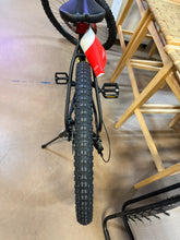 Schwinn Men's Ascension 29" Mountain Bike - Black! (NEW - NEVER USED - HAS VERY MINOR BENT BACK RIM!)