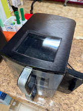 Gourmia 11 Quart Dual Basket Air Fryer with Smart Finish & 4-Layer Cooking! (NEW)