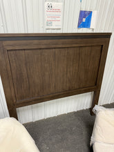 Lakeesha Panel Headboard