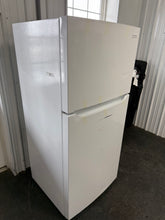 Frigidaire 30 in. 18.3 cu. ft. Top Freezer Refrigerator, Garage Ready! (NEW - SCRATCH/DENT)