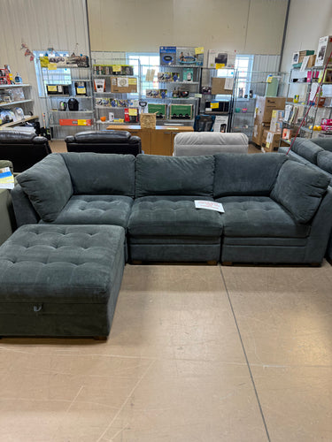 Thomasville Tisdale 4PC Fabric Sofa with Storage Ottoman!! BRAND NEW!!