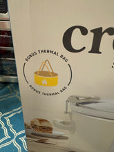 Crock-Pot 7-Quart Cook and Carry Programmable Slow Cooker with Carry Bag!! BRAND NEW!!