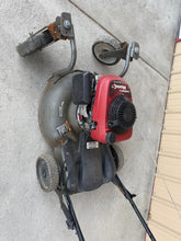 Honda Zero Turn Gas Self Propelled Lawn Mower! (USED - WORKS GREAT!)