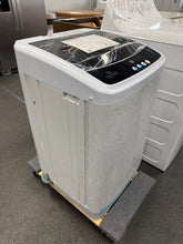 Himimi Delia 2.4 Cubic Feet cu. ft. High Efficiency Portable Washer & Dryer Combo with Child Safety Lock! (NEW - CRACKED PLASTIC)