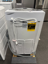 Himimi Delia 2.4 Cubic Feet cu. ft. High Efficiency Portable Washer & Dryer Combo with Child Safety Lock! (NEW - CRACKED PLASTIC)