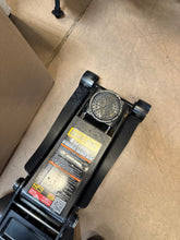 Black Jack T84009W Heavy Duty Garage Jack with Dual Pump, 4 Ton Black! (NEW OUT OF BOX)