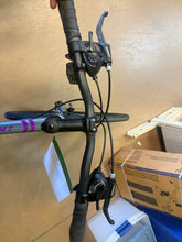 Schwinn Women's Circuit 700c/ 28” Hybrid Bike!! NEW!