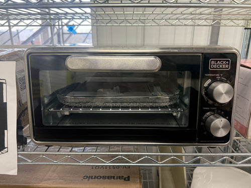 Black+Decker Crisp ‘N Bake PRO Stainless Steel 4-Slice Air Fryer Toaster Oven!! LIGHTLY USED, VERY CLEAN!!