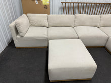 Henredon Murphy Fabric Modular Sectional with Ottoman! (DEPARTMENT STORE RETURN)