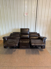Alba Leather Power Reclining Sofa with Power Headrests! (BRAND NEW OUT OF THE BOX)