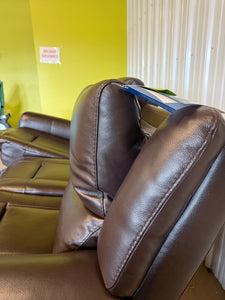Alba Leather Power Reclining Sofa with Power Headrests! (BRAND NEW OUT OF THE BOX)