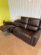 Alba Leather Power Reclining Sofa with Power Headrests! (BRAND NEW OUT OF THE BOX)