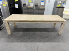 Yifei Extendable Dining Table