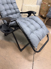 Outsunny Zero Gravity Chair, Folding Reclining Lounge Chair with Padded Cushion, Side Tray for Indoor and Outdoor, Supports up to 264lbs, Gray! (NEW)