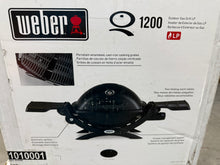 Weber Q 1200 Gas Grill, Black! (NEW IN BOX)
