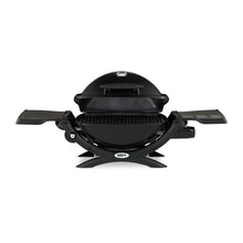 Weber Q 1200 Gas Grill, Black! (NEW IN BOX)