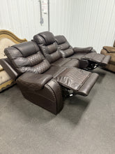 Sandia Leather Power Reclining Sofa with Power Headrests!! BRAND NEW(LEFT SIDE HAS MINOR FACTORY DEFECT, RECLINES FINE)!!