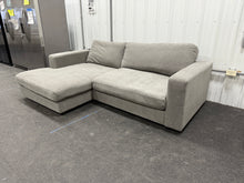 Henredon Essex Hill Sofa Chaise