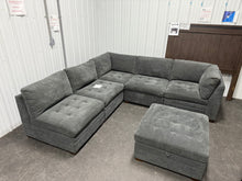 Thomasville Tisdale Fabric Sectional with Storage Ottoman