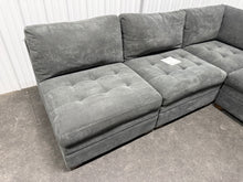 Thomasville Tisdale Fabric Sectional with Storage Ottoman