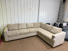 Thomasville Ellsford 2-piece Fabric Sectional, Beige! (BRAND NEW)