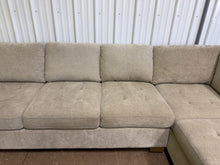 Thomasville Ellsford 2-piece Fabric Sectional, Beige! (BRAND NEW)