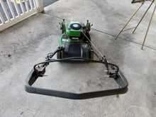 John Deere Self Propelled Gas Zero Turn Lawn Mower! (USED - GREAT CONDITION)