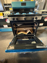 Frigidaire 30-in 5 burners 5.1-cu ft Freestanding Natural Gas Range (Stainless Steel )!! BRAND NEW(MINOR DENT ON RIGHT SIDE)!!