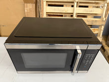 Hamilton Beach 1.1 cu ft CounterTop Microwave Oven, 1000 Watts, Stainless Steel!! (USED ONCE - LIKE NEW)