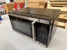 Hamilton Beach 1.1 cu ft CounterTop Microwave Oven, 1000 Watts, Stainless Steel!! (USED ONCE - LIKE NEW)