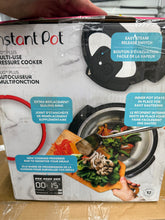 Instant Pot Duo Plus 6-quart Multi-Use Pressure Cooker, V3! (NEW IN BOX)