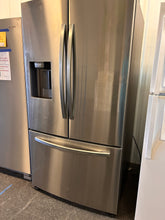 Samsung 27-cu ft French Door Refrigerator with Dual Ice Maker (Fingerprint Resistant Stainless Steel) ENERGY STAR! (New)