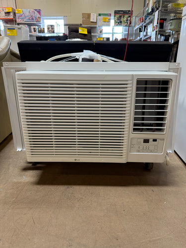 LG 12,200 BTU 230/208V Window Air Conditioner Cools 570 Sq. Ft. with Heater, Wi-Fi Enabled and Dehumidifier in White! (BRAND NEW)