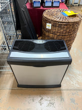 Aircare VALIANT -Gal. Cool Mist Evaporative Whole House Humidifier for 4,000 sq. ft., Brushed Nickel! (USED - TESTED)