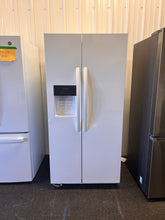 Frigidaire 22.3-cu ft Side-by-Side Refrigerator with Ice Maker (White) - (Brand New - DENTED - Missing Shelves)