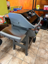 Weber Spirit E-310 3-Burner Liquid Propane Gas Grill in Black!! BRAND NEW AND ASSEMBLED (MINOR SCRATCH AND DENTS)!!