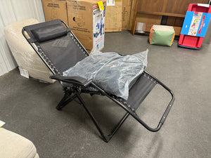 29" Width ZeroGravity Lounge Chair Foldable 440 lbs Capacity With Removable Cushion & Headrest!! BRAND NEW!!